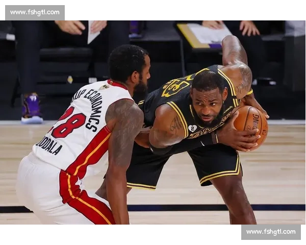 湖人对阵热火总决赛G5全场回放关键瞬间深度解析战术走向与球星表现